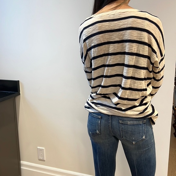 Vince stripped sweater - Picture 3 of 3